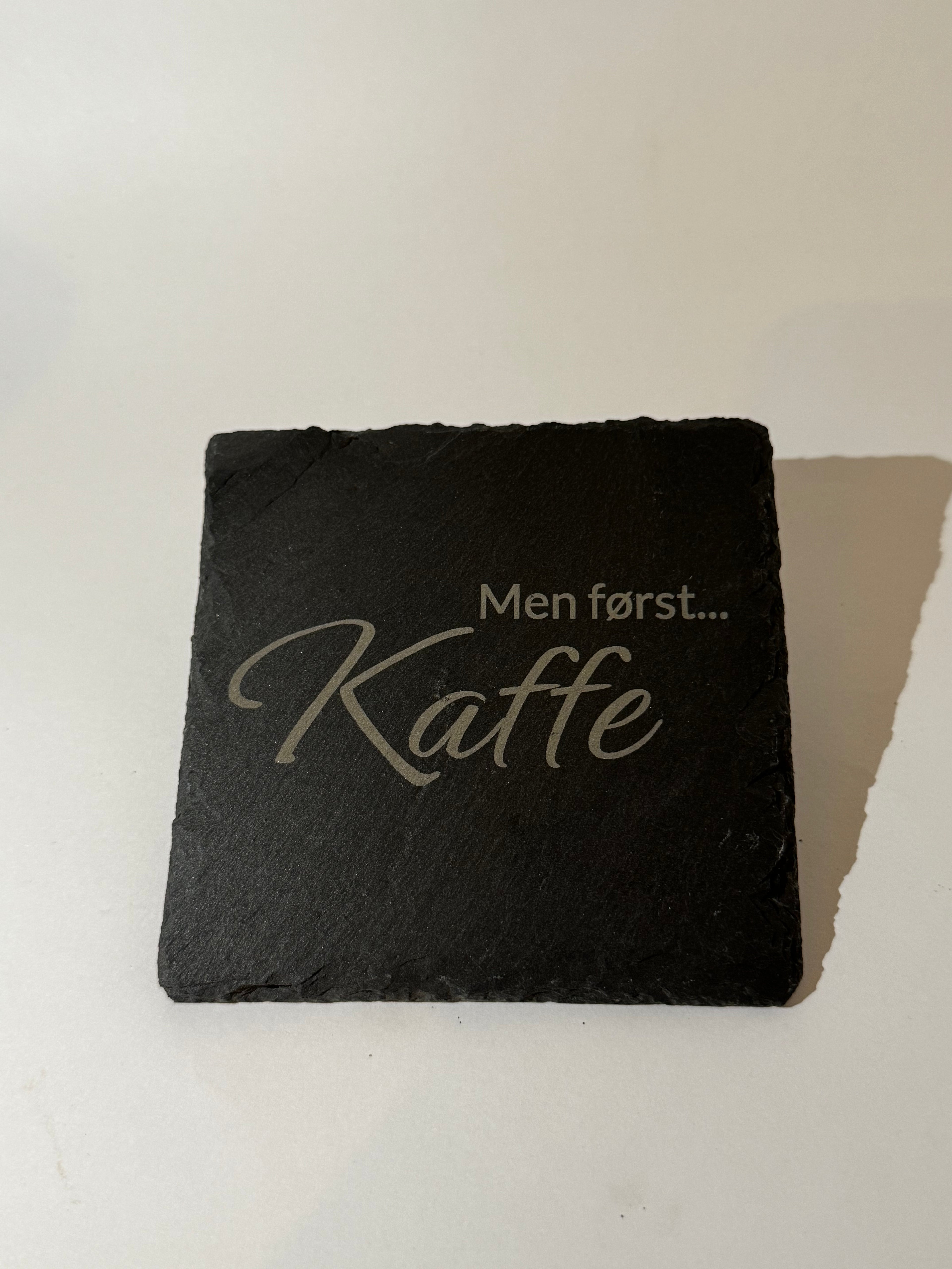 Drikkeunderlag i skifer