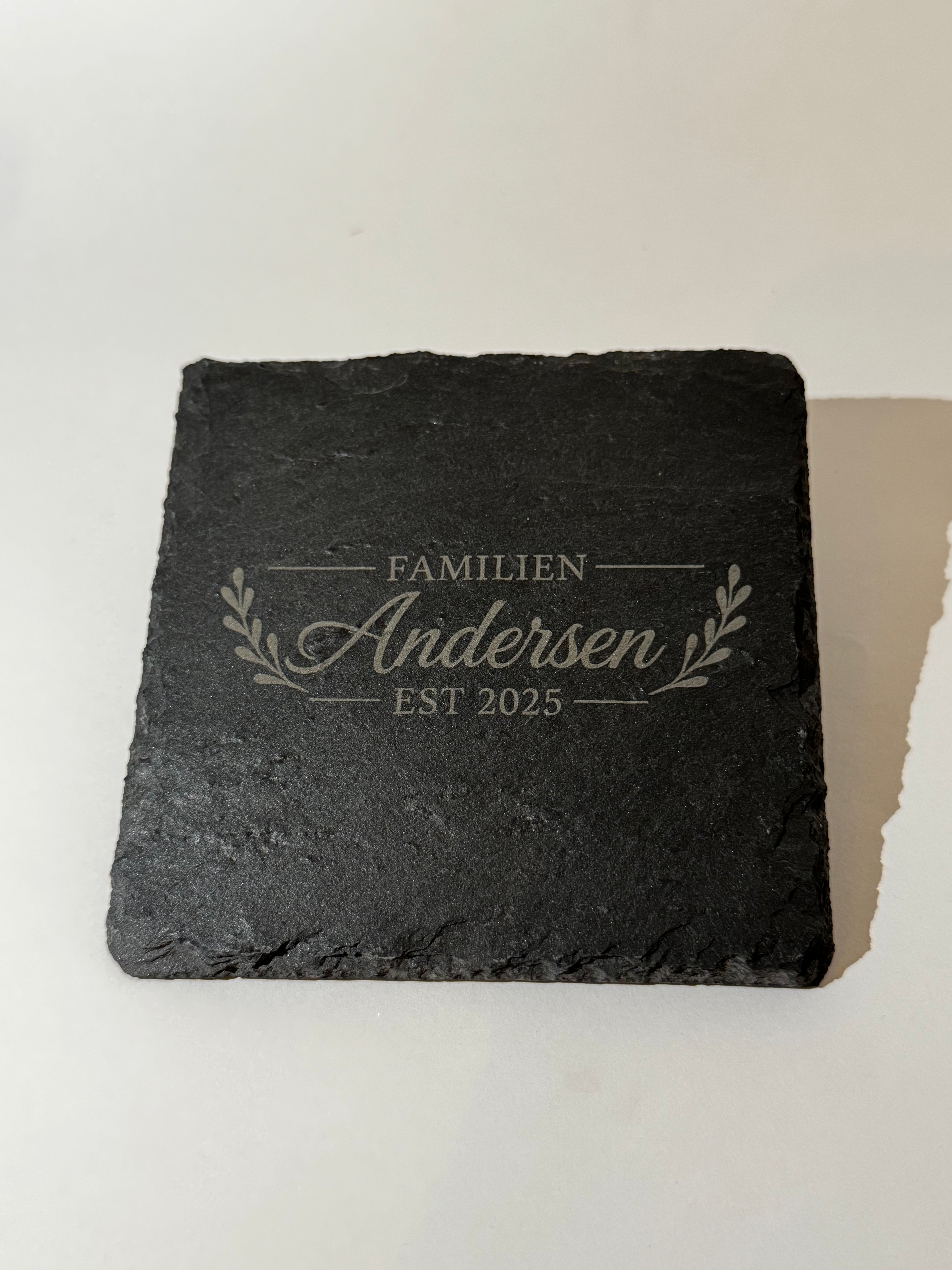 Drikkeunderlag i skifer